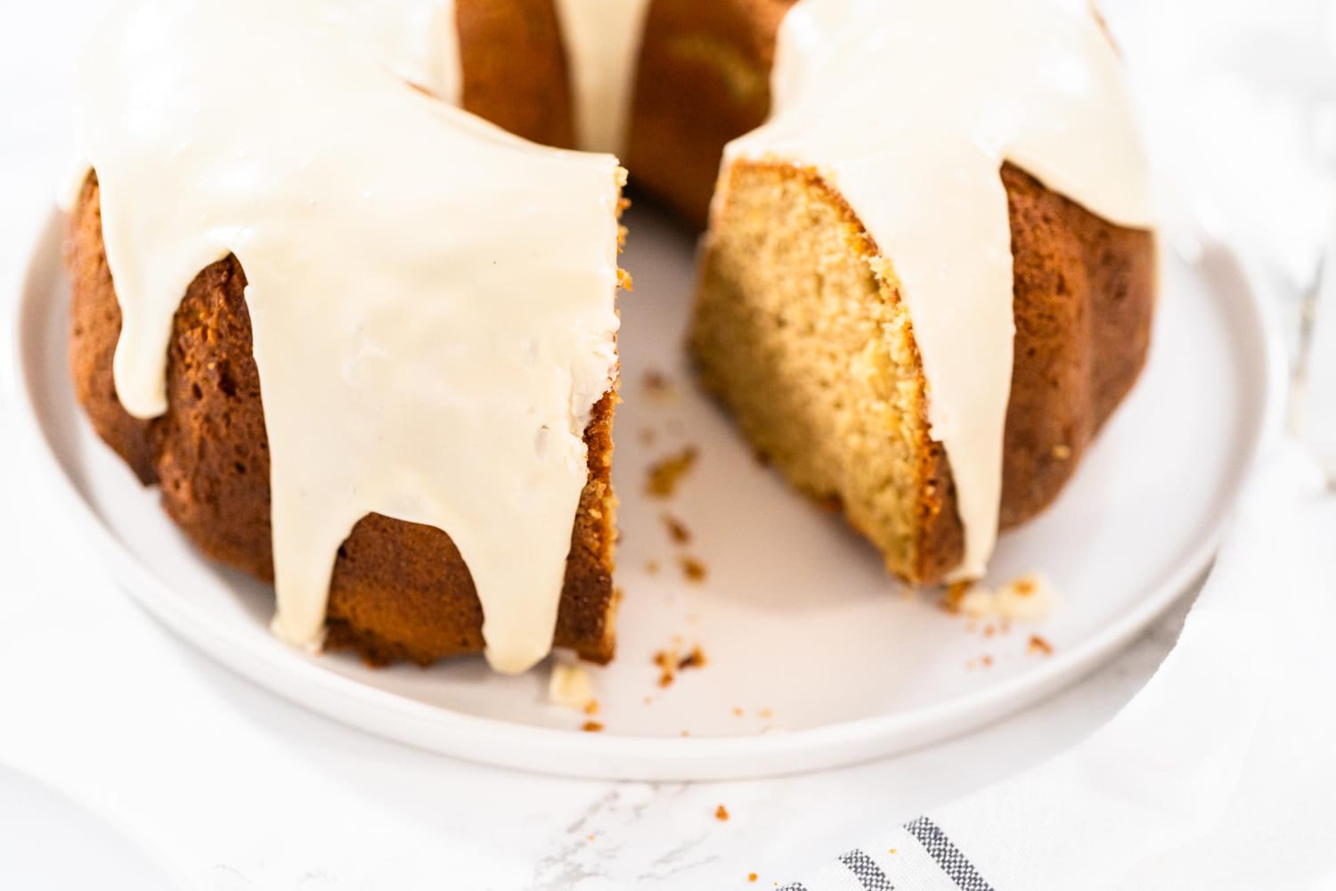 Bolo três leites: aprenda a receita clássica e molhadinha irresistível